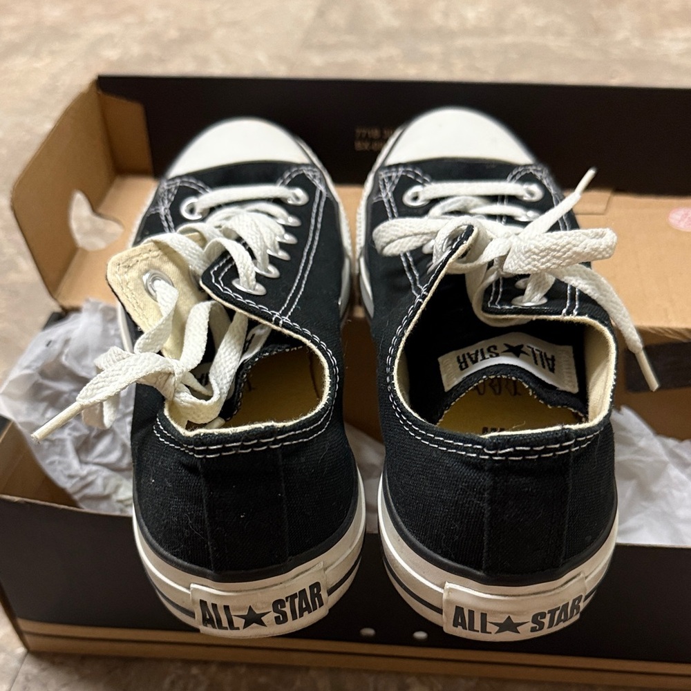 Converse All Star Black & White Canvas Low-Top Sneakers Women’s 8 Mens 6 - Picture 4 of 14